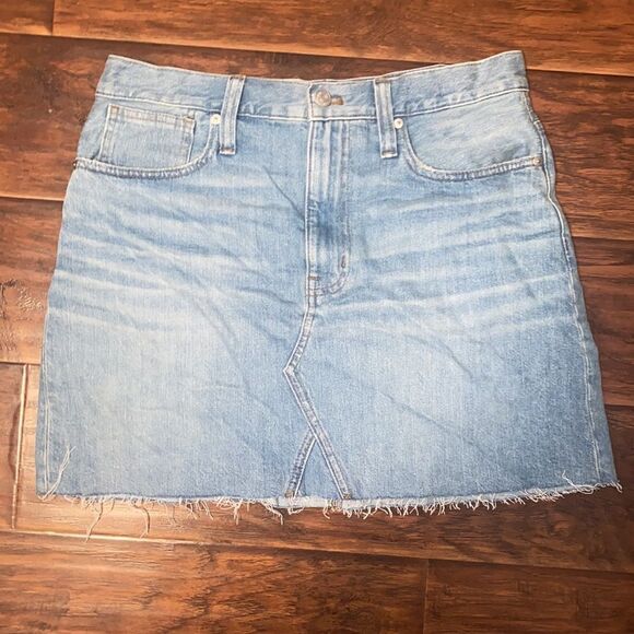 Madewell Rigid Denim A-Line Distressed Raw Hem Denim Skirt Contemporary Boho - Picture 5 of 15